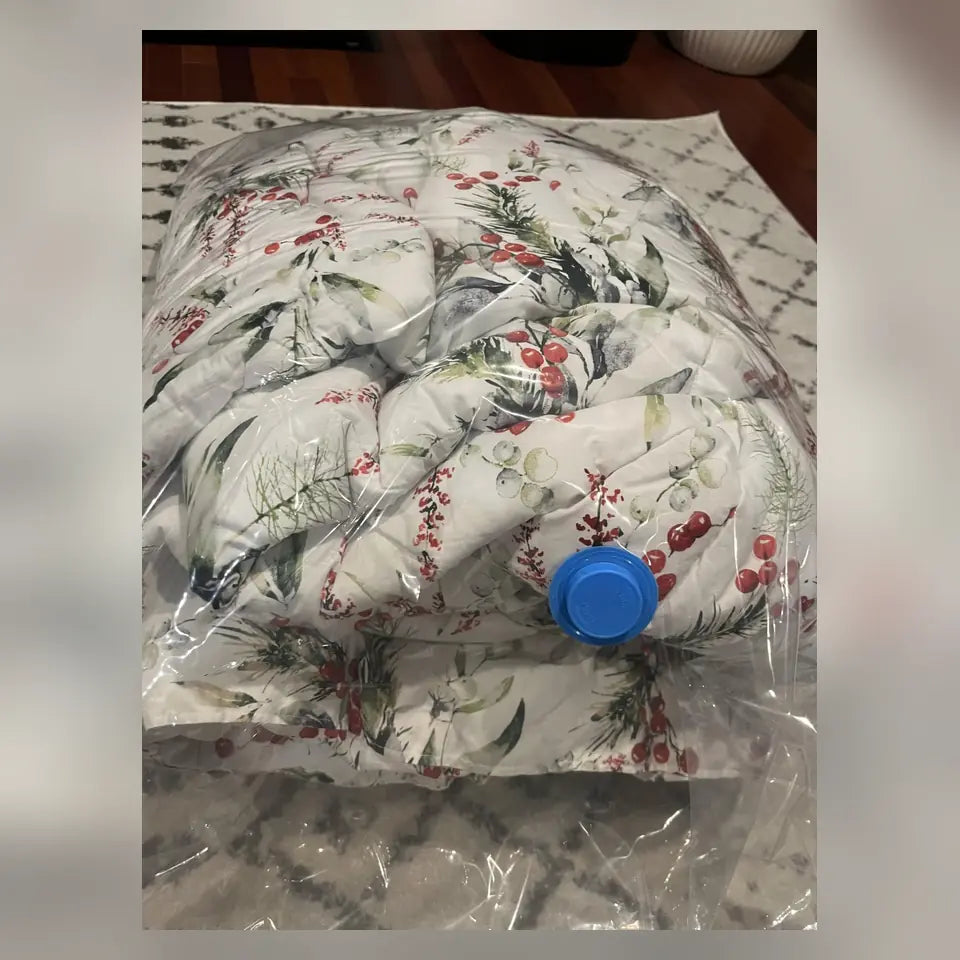 Cobija dentro de una bolsa al vacío antes de extraer el aire